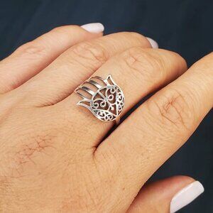 Hand Ring, Hamsa Ring,Traditional Sterling Silver Ring,Minimalist Hand of Fatima